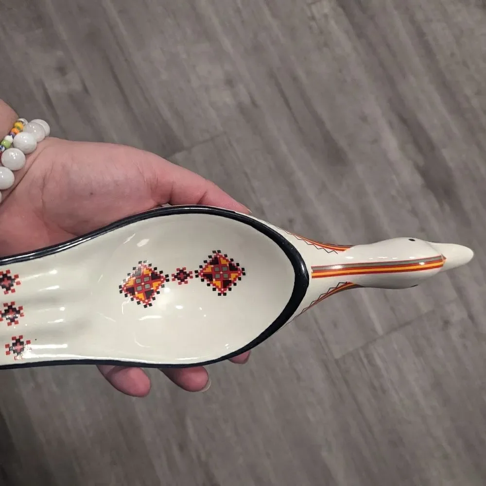 Handmade Ukrainian Goose Pottery Dish From Canada - Picture 3 of 9